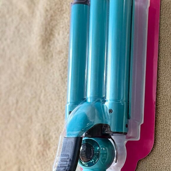 Bed Head by Tigi "Wave Affair" Jumbo Triple Barrel Waving Hair Iron NEW - Picture 4 of 9